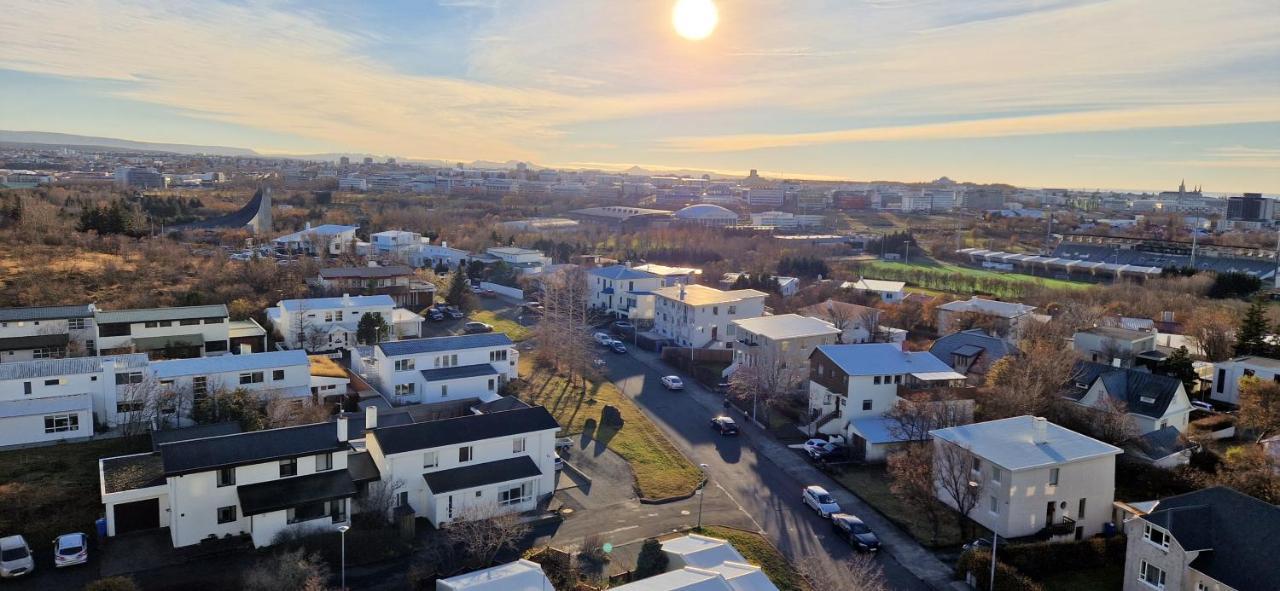 Panoramic With Stunning View - Free Parking Appartement Reykjavík