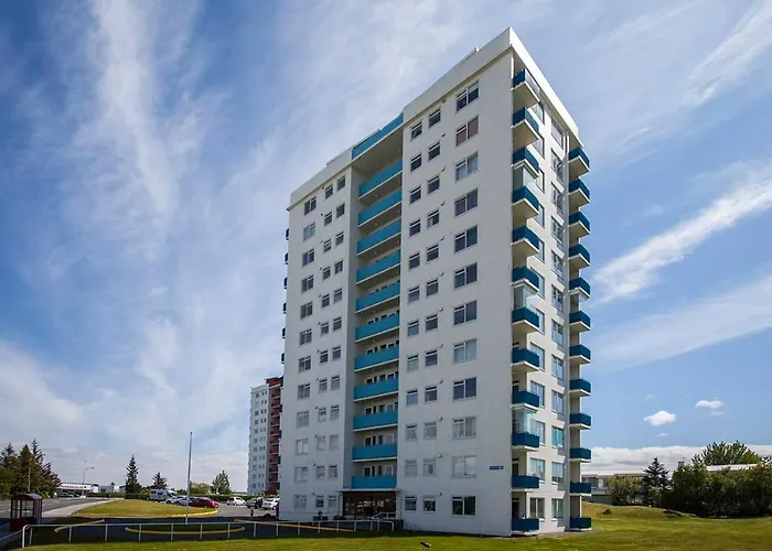 Panoramic Studio Apartment With Stunning View - Free Parking
