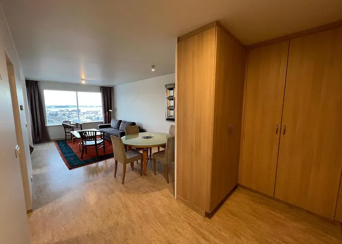 Panoramic Studio Apartment With Stunning View - Free Parking